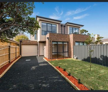 Perfect Family Entertainer Available Now - Photo 3