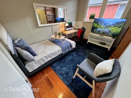 Thornbury - Photo 5