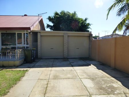 9 Kerwin Way, Lockridge WA 6054 - Photo 3