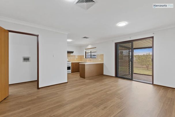 “Lovely three bedroom home for rent in Hallett Cove” - Photo 1