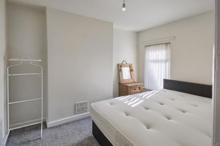132 Balfour Avenue, Belfast, BT7 2EW - Photo 3