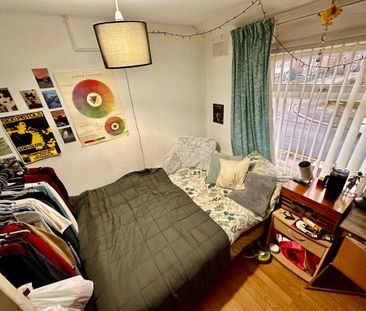 4 bedroom house to rent - Photo 1