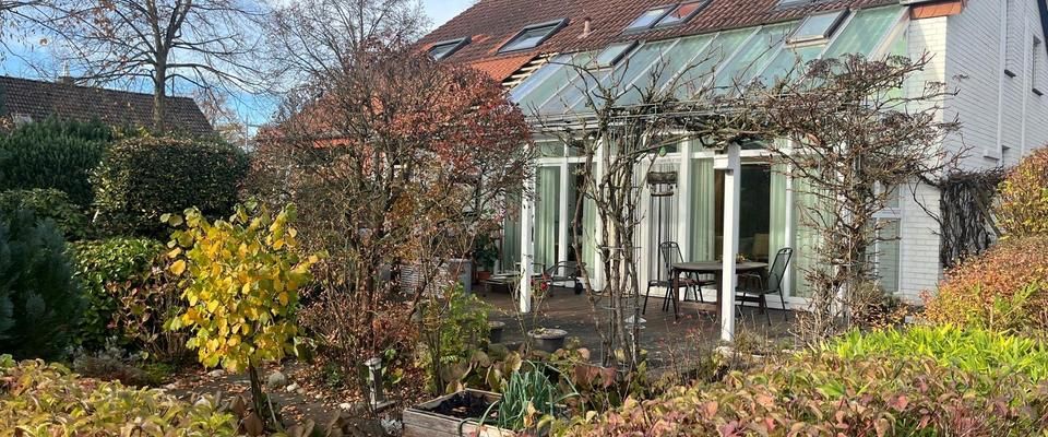 Doppelhaushälfte mit Garten & Wintergarten zu vermieten - Foto 1