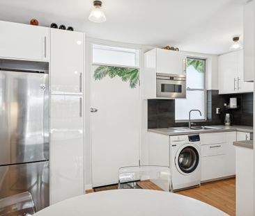 3/340 Stirling Street, Highgate WA 6003 - Photo 4