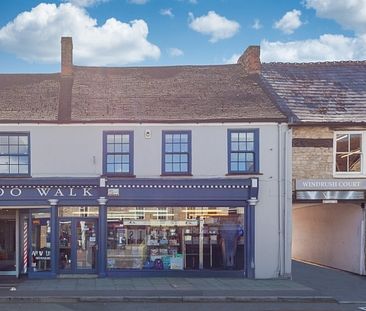 High Street, Witney - Photo 1