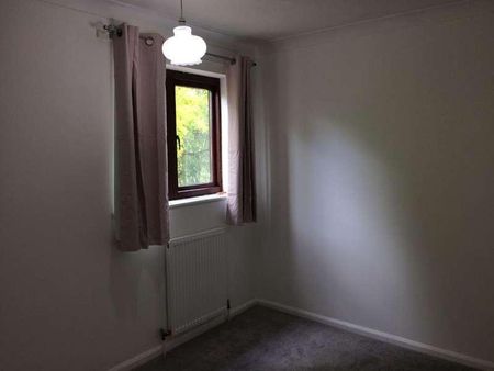 Grove Road, Sheffield, South Yorkshire, S17 - Photo 3