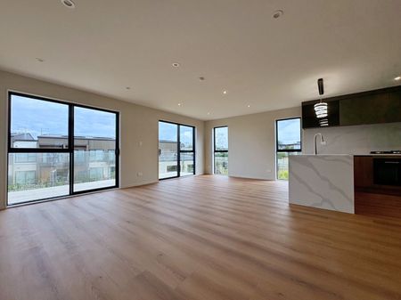 28 Kowaitau Avenue, Beachlands, Auckland - Photo 4