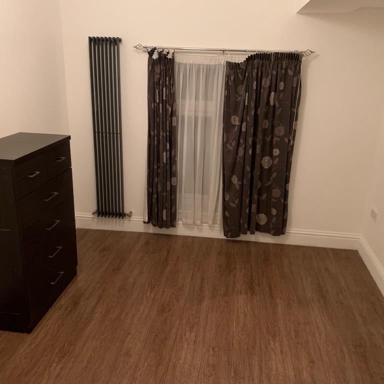 1 Bed Flat, Whipps Cross Road, E11 - Photo 1