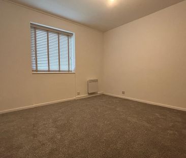 1 bedroom property to rent - Photo 4