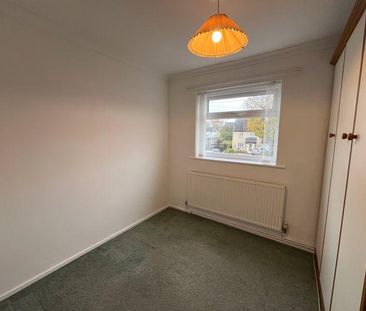 The Broad Shoard, Cowbridge - Photo 3