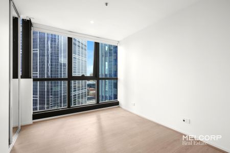 TWO-BEDROOM APARTMENT WITH PANORAMIC CITY VIEWS - UNFURNISHED - Photo 4