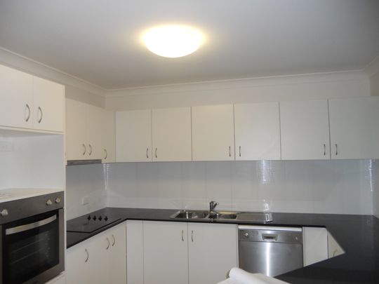 4 BEDROOM FAMILY HOME IN BLACKS BEACH - Photo 1