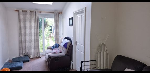 2 Bed Flat, Mortimer Road, BS34 - Photo 2