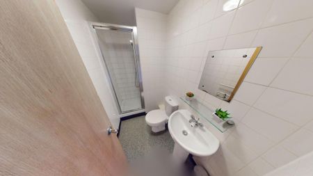 Studio to rent - Photo 5