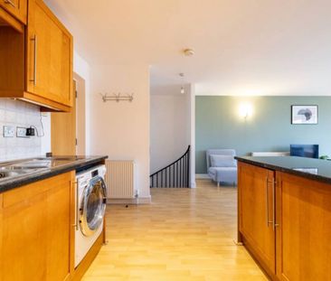 2 Bed Flat, Florin Court, SE1 - Photo 3