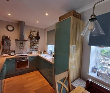 3 bedroom terraced house to rent - Photo 6