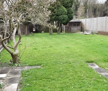 3 bedroom detached house to rent - Photo 5