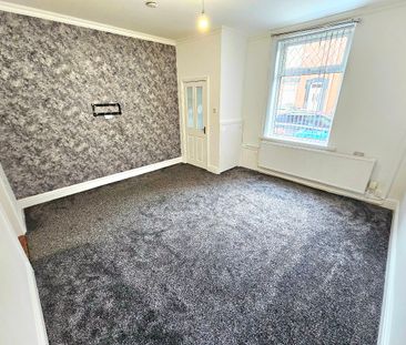 Hanson Street, Oldham, OL4 - Photo 1