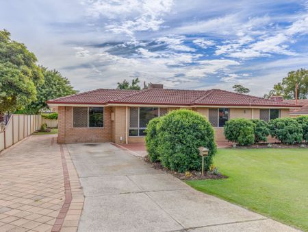 Perfect Modern Home in Thornlie - Photo 4