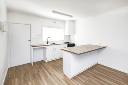 Prime Central Location – Unmatched Convenience in the Heart of the town! - Photo 5