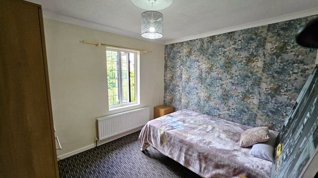 1 bedroom property to rent - Photo 1