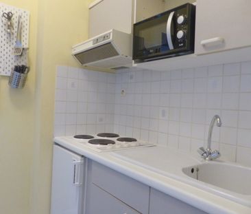 A LOUER. Libre Immédiatement, Quimper Appartement T2 Meublé de 31.74 m², Proche du Théâtre - Photo 3