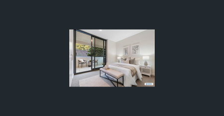 Immaculate Oxford Central Apartment, with Peaceful Outlook - Photo 3