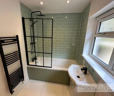 2 bedroom terraced house to rent - Photo 4