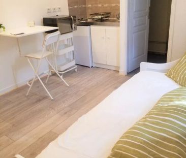 A LOUER STUDIO MEUBLE PROCHE DE LA GARE ST QUENTIN 02100 - Photo 1