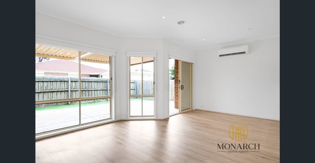 Low Maintenance Living In Taylors Hill - Photo 1