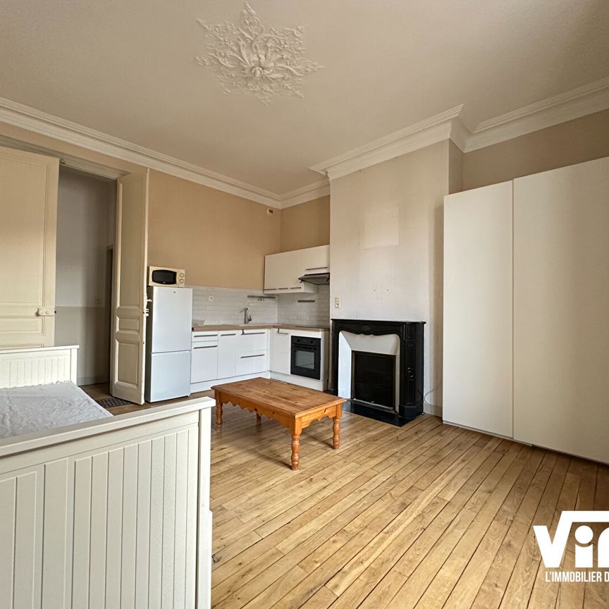 STUDIO MEUBLE PROCHE PLACE JOURDAN - Photo 1