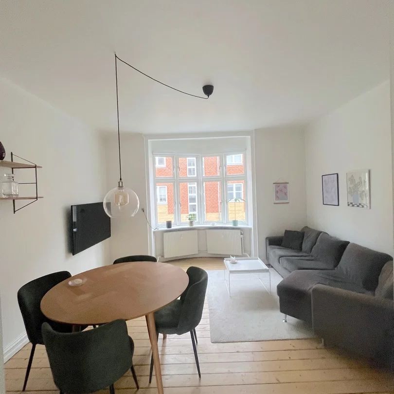 Delevenlig lejlighed med lys og charme i Aalborg - Foto 1