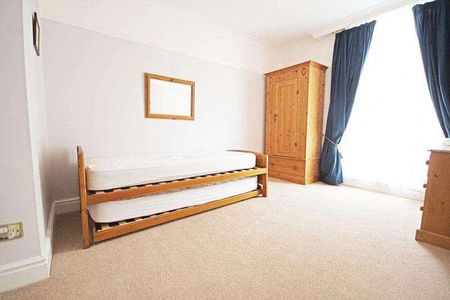 Montpellier, GL50 - Photo 4