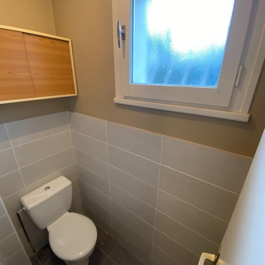 Maison 4 pièces à louer Sorbiers - 42290 / Réf: 27-1396 - Photo 1