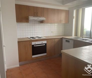 Newly Renovated 3-Bedroom Standalone Villa in Premium Gated Complex - Photo 6