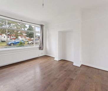 3 bedroom end of terrace house to rent - Photo 6