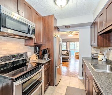 For Lease - 105 Conroy Crescent Unit# 511, Guelph, Ontario - Photo 3