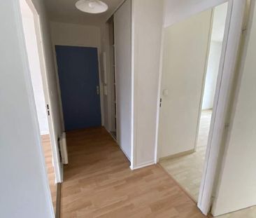 PACE Centre, type 3 situé au 2eme étage sans acsenseur, 63 m², comp... - Photo 1