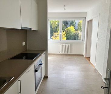 Bel appartement de 3.5 pièces rénové à Lausanne - Photo 2