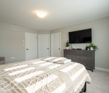 For Lease - 7201 Parsa Street, Niagara Falls, Ontario - Photo 5