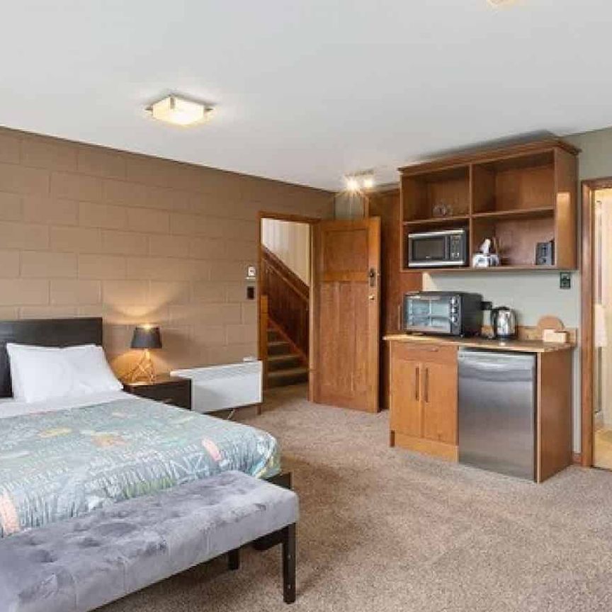 Luxury studio rooms on Carroll Street, Dunedin Central - Photo 1