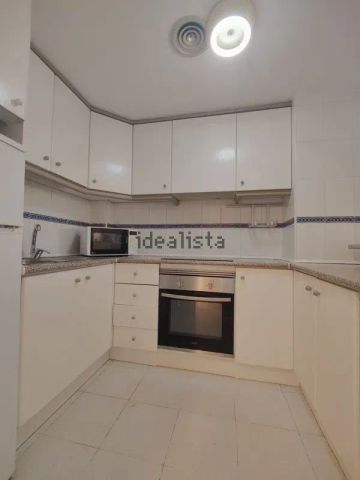 Alquiler de piso en Calle de Orihuela, 86 - Photo 2