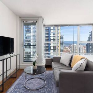 Downtown Vancouver FURNISHED Great View Close to Transit - Photo 2