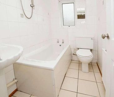 Amberley Close, Pontprennau, Cardiff, CF23 - Photo 2