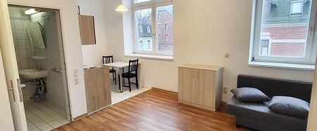 Möblierte 1-Raum-Wohnung mit Lift und Fußbodenheizung - Photo 1