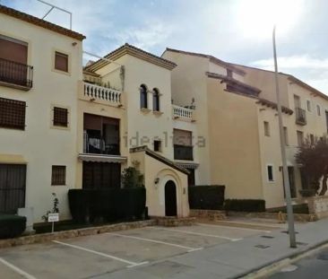 Alquiler de piso en Calle Río Gueña, 18 - Photo 4