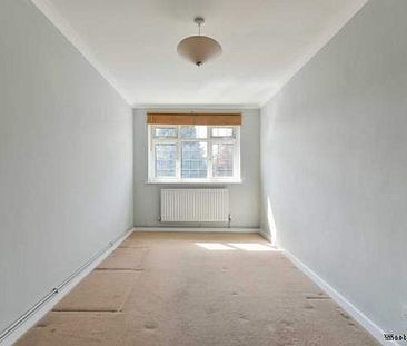 2 bedroom property to rent in Epsom - Photo 1