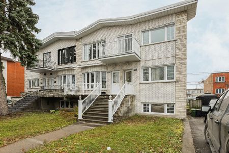 2342 Rue Frenette - Photo 3