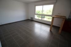 Location Appartement 1 pièce 34m² QUESNOY SUR DEULE 59890 - Photo 2