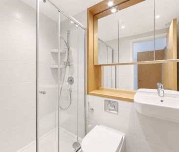 2 Bed Flat, Rathbone Market, E16 - Photo 5